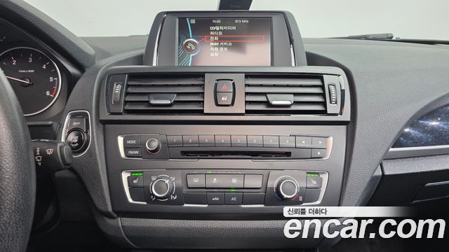 BMW 1 Series (F20) 118d Urban Pack1 5Dr 2014 — фото 15