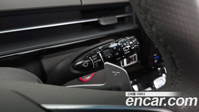 Hyundai Staria HEV 1.6 Lounge 7-Seater Inspiration 2025 — фото 46