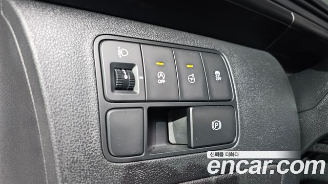 Hyundai Staria Tourer 11-Seater Modern 2022 — фото 18