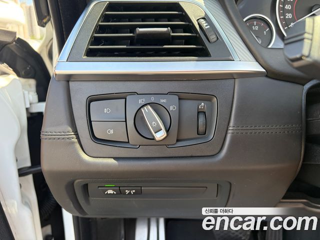 BMW 4 Series (F32) 430i M Sport Convertible 2018 — фото 18
