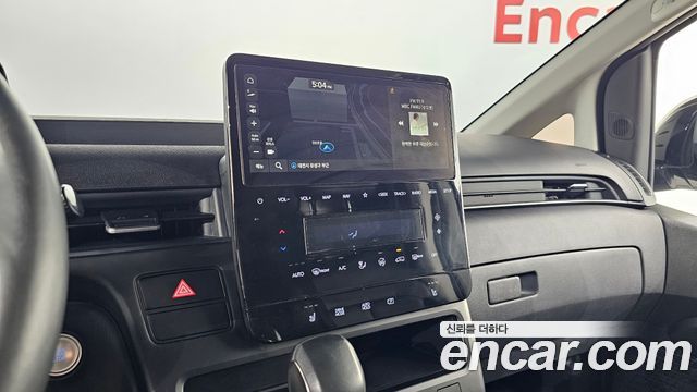 Hyundai Staria Cargo 3-Seater Modern 2022 — фото 13