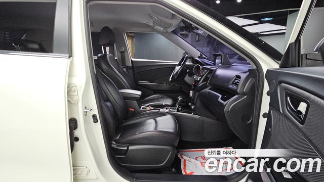 KG Mobility (SsangYong) Tivoli Air Diesel IX 2WD 2016 — фото 12