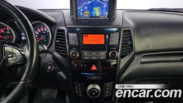 KG Mobility (SsangYong) Tivoli Air Diesel IX 2WD 2016 — фото 16