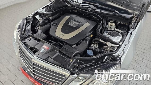 Mercedes-Benz E-Class (W212) E350 2011 — фото 6