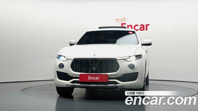 Maserati Levante 3.0 S AWD Luxury 2017 — фото 3