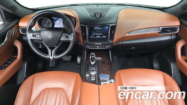 Maserati Levante 3.0 S AWD Luxury 2017 — фото 7