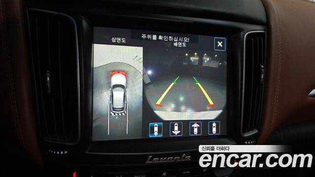 Maserati Levante 3.0 S AWD Luxury 2017 — фото 15