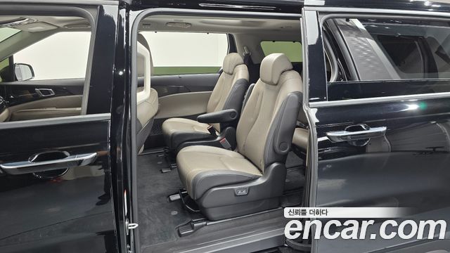 Kia Carnival (IV) Gasoline 9-Seater Gravity 2025 — фото 11