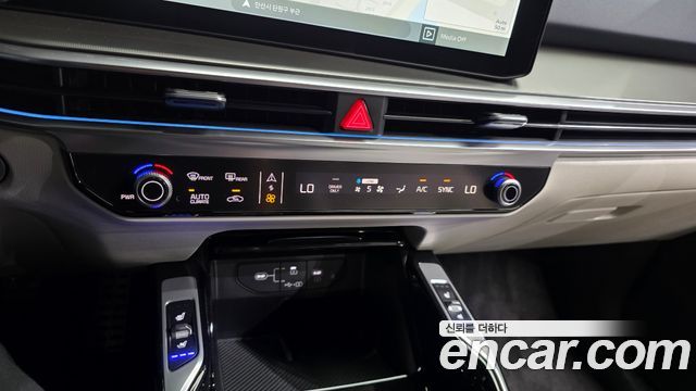 Kia Sorento (IV) HEV 1.6 2WD Signature 2025 — фото 13