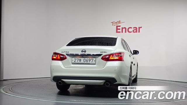 Nissan Altima 2.5 Smart L33 2017 — фото 4