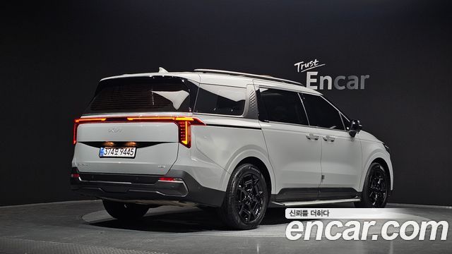 Kia Carnival (IV) HEV 9seater Gravity 2025 — фото 2