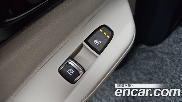 Kia Carnival (IV) HEV 9seater Gravity 2025 — фото 28