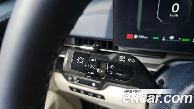 Kia Carnival (IV) HEV 9seater Gravity 2025 — фото 30