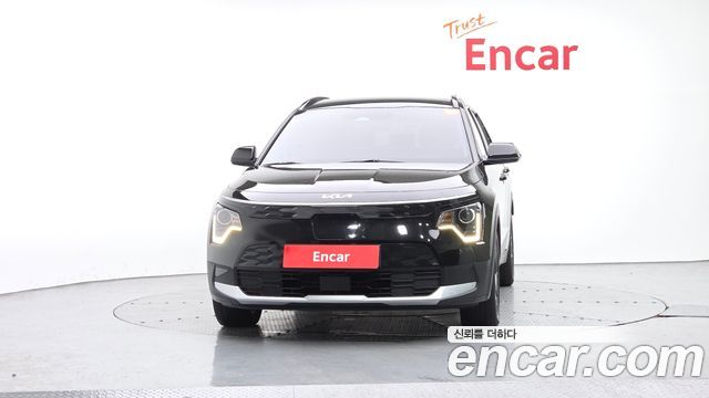 Kia Niro EV Air 2023 — фото 3
