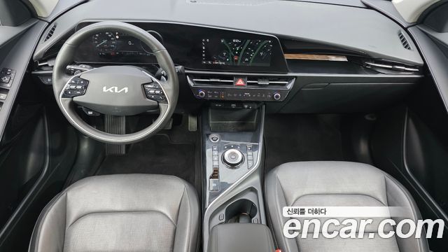 Kia Niro EV Air 2023 — фото 7