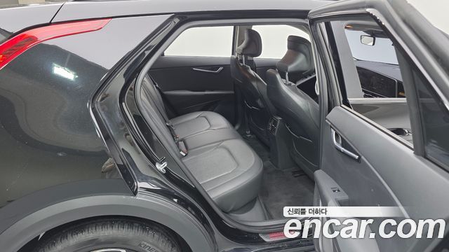 Kia Niro EV Air 2023 — фото 11