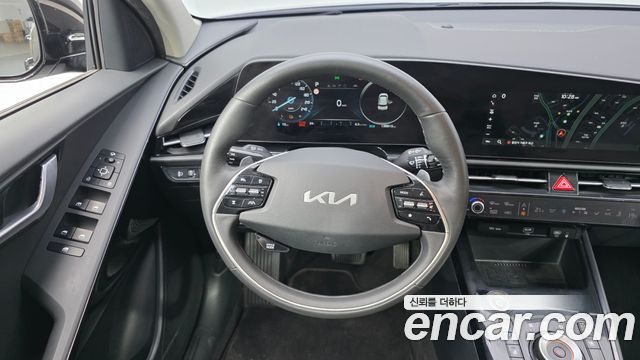 Kia Niro EV Air 2023 — фото 13