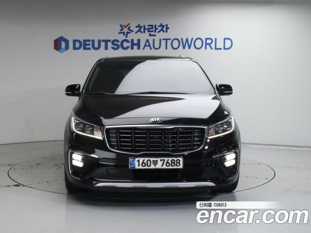 Kia Carnival 9-Seater Noblesse Special 2020 — фото 3