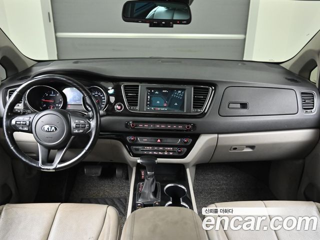 Kia Carnival 9-Seater Noblesse Special 2020 — фото 7