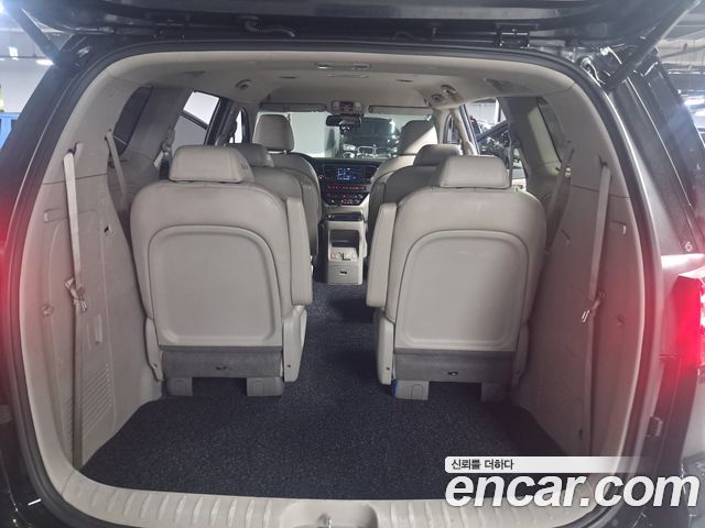 Kia Carnival 9-Seater Noblesse Special 2020 — фото 23