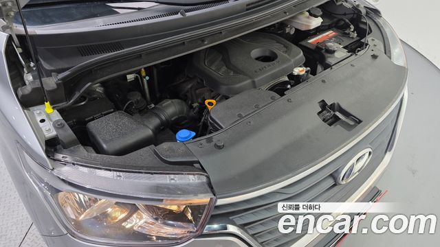Hyundai Grand Starex Van 5-Seater Modern 2019 — фото 6