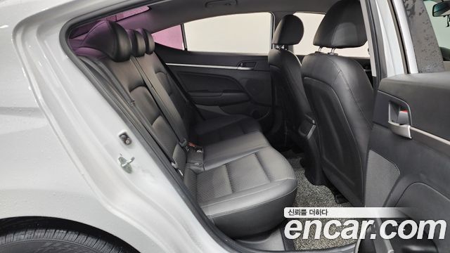 Hyundai Avante (AD) 1.6 Smart 2020 — фото 11