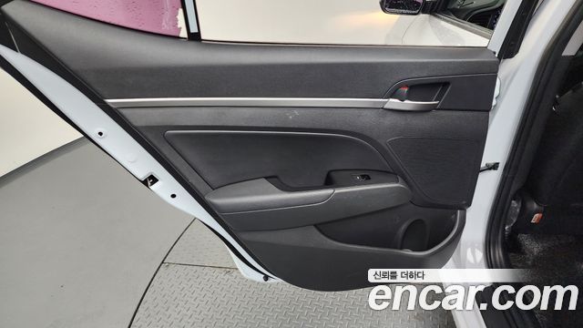 Hyundai Avante (AD) 1.6 Smart 2020 — фото 25