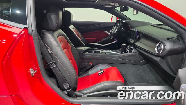 Chevrolet Camaro SS 6.2 V8 Volcano Red 2021 — фото 11