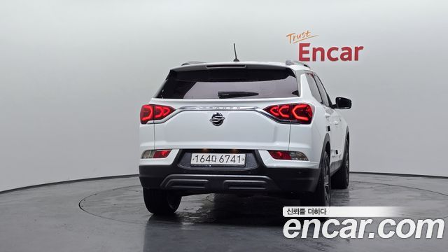 KG Mobility (SsangYong) Beautiful Korando Gasoline 1.5 2WD C5 Plus 2021 — фото 4