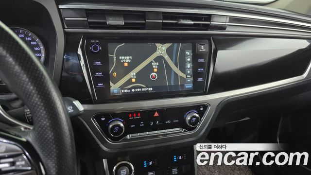 KG Mobility (SsangYong) Beautiful Korando Gasoline 1.5 2WD C5 Plus 2021 — фото 12