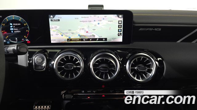 Mercedes-Benz CLA-Class (C118) AMG CLA 45 S 4MATIC+ 2021 — фото 12