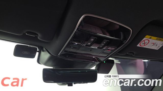 Land Rover Range Rover Sport (III) P550E Dynamic HSE 2025 — фото 33