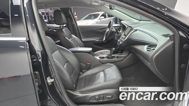 Chevrolet Malibu 2.0 Turbo LTZ Premium 2017 — фото 11