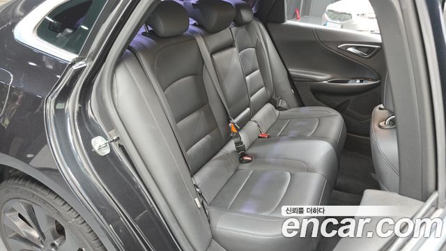 Chevrolet Malibu 2.0 Turbo LTZ Premium 2017 — фото 12