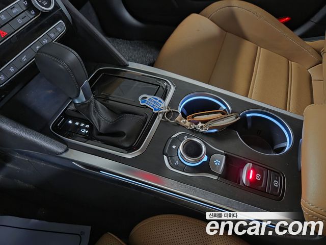 Renault Korea SM6 1.8 TCe Premiere 2023 — фото 17