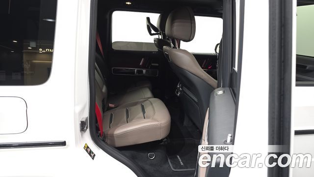 Mercedes-Benz G-Class (W463b) AMG G63 2024 — фото 17