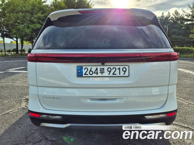 Kia Carnival (IV) Diesel 9-Seater Signature 2023 — фото 4