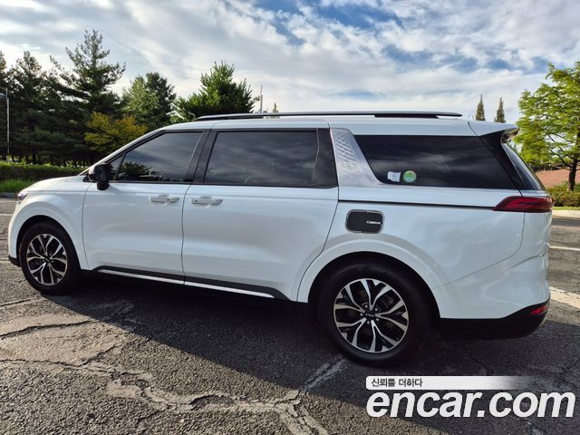 Kia Carnival (IV) Diesel 9-Seater Signature 2023 — фото 6