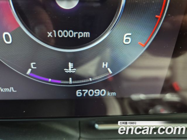 Kia Carnival (IV) Diesel 9-Seater Signature 2023 — фото 7