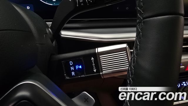 Hyundai Grandeur (GN7) 2,5 Gasoline 2WD Exclusive 2023 — фото 9