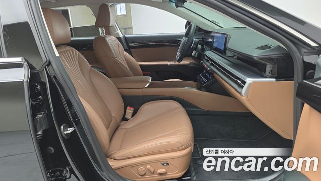 Hyundai Grandeur (GN7) 2,5 Gasoline 2WD Exclusive 2023 — фото 11