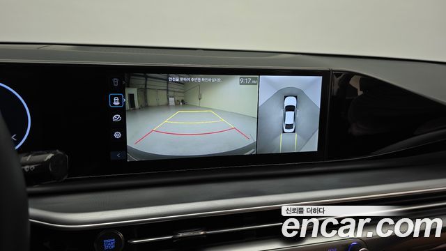 Hyundai Grandeur (GN7) 2,5 Gasoline 2WD Exclusive 2023 — фото 16