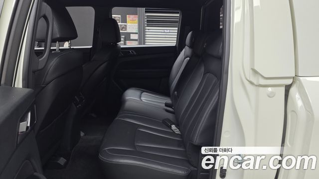 KG Mobility (SsangYong) Rexton Sports Khan Diesel 2.2 2WD Prestige 2021 — фото 12