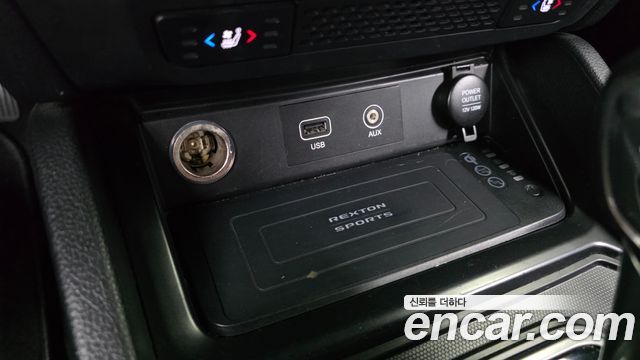 KG Mobility (SsangYong) Rexton Sports Khan Diesel 2.2 2WD Prestige 2021 — фото 19