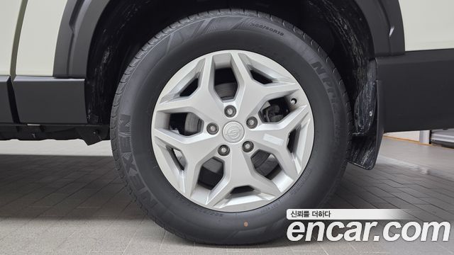 KG Mobility (SsangYong) Rexton Sports Khan Diesel 2.2 2WD Prestige 2021 — фото 21