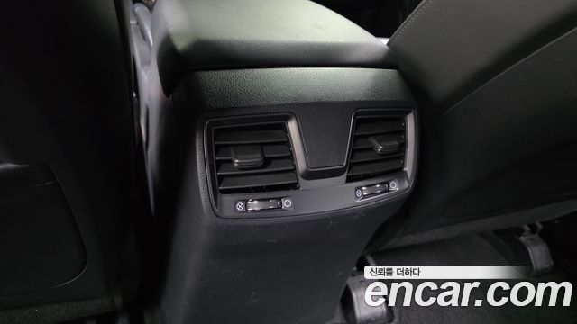 KG Mobility (SsangYong) Rexton Sports Khan Diesel 2.2 2WD Prestige 2021 — фото 27