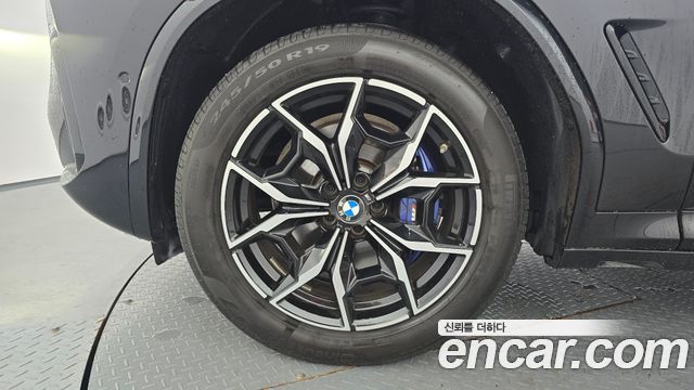 BMW X4 (G02) xDrive20i M Sport 2024 — фото 5