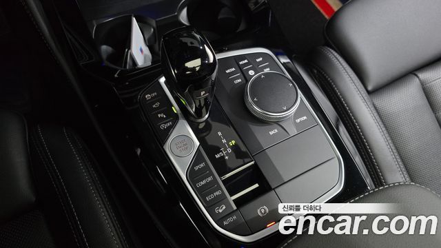 BMW X4 (G02) xDrive20i M Sport 2024 — фото 9