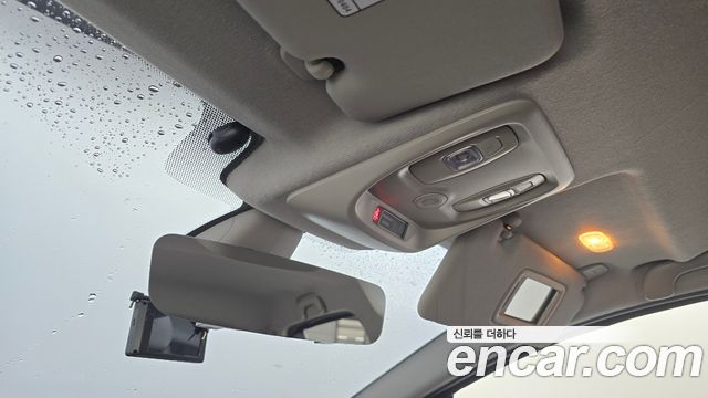 Renault Korea Clio Intens 2018 — фото 20