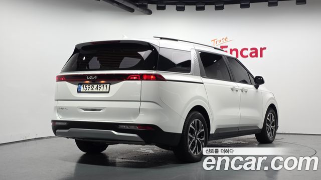 Kia Carnival (IV) Gasoline 9-Seater Prestige 2023 — фото 2